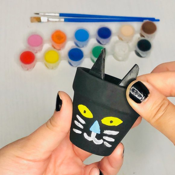 Halloween DIY Clay Kit - Picture 12 of 14